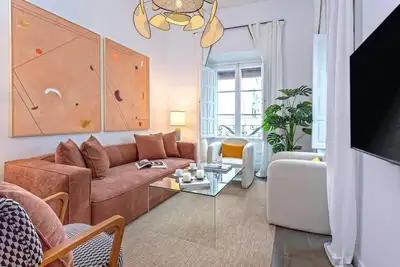 Image de Exclusive apartment in Seville. Almansa Ii