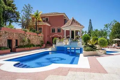 Image de Villa Florez Mijas - Huit Chambres Villa, Couchages 16