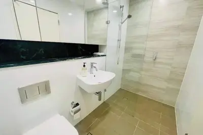 Image de Amazing 2 bedrooms condo [Street Parking, WiFi]