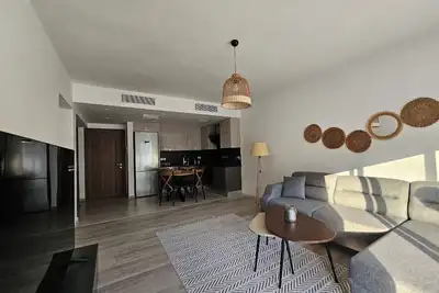Image de Charming 2-bedroom apartment with WiFi, Ac in amazing Alsancak