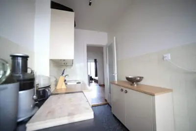 Image de Charming 2-bedroom apartment in enchanting Genève with balcony