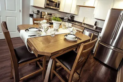 Image de Spacious 2br Suite Near Branson Strip, Full Kitchen + WiFi