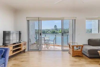Image de Sunrise Cove  2 Bedroom Waterfront 8