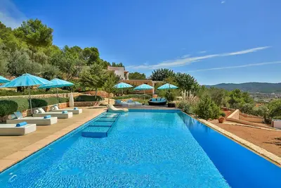 Image de Superbe maison à Sant Antoni de Portman