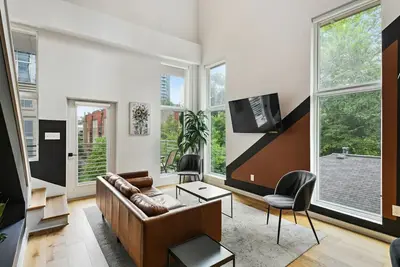 Image de Magnificent Midtown Apartment Penthouse Loft