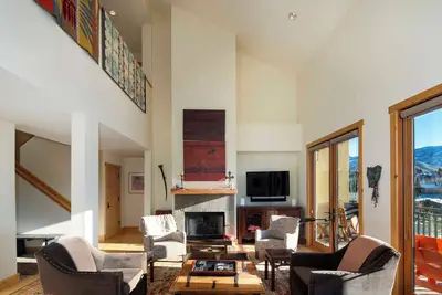 Image de Abode at Elkhorn Springs