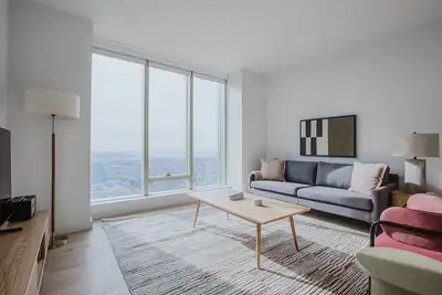 Image de Blueground | Downtown Bk, gym & w/d, nr Bam