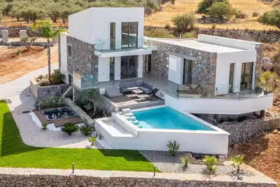 Image de Venetian Villa – Villa panoramique pour des vacances en Crète