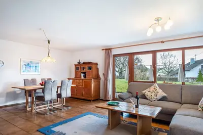 Image de Appartement de vacances « Wiesengrund » pour 2 - 4 personnes et 2 chambres à coucher