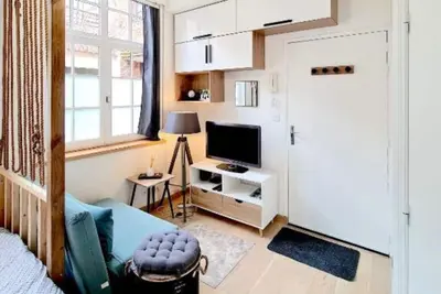 Image de Studio cosy - Proche Tribunal et Centre - Wifi - Tv - Machine à laver - Douai