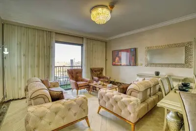 Image de The Lofts across Auc - B514, Lofts By Elegant - With Pool