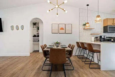 Image de Joshua Tree Bungalow • 15 Min from Park Entrance • Picturesque Views, Large Hot