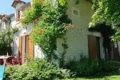 Image de Gîte 3 ch. avec jardin, cheminée, animaux admis, Wifi, parking, proche loisirs & châteaux