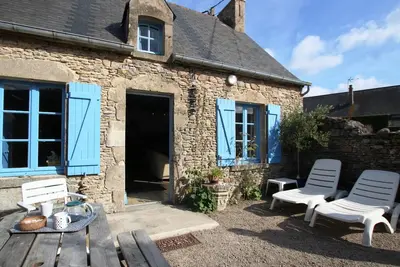 Image de Gîte charmant en bord de mer avec parking privé et terrasse