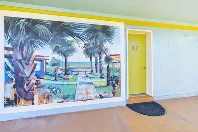 Image de New Listing! 1br Oceanfront Unit w/Heated Pool and Hot Tub in Cocoa Beach