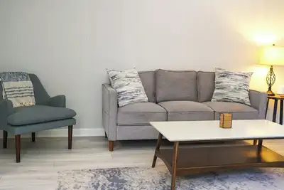 Image de Stylish Retreat by Duke Univ. ~Near Dwntwn Durham