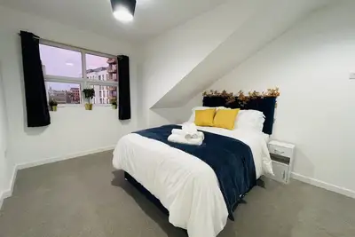 Image de Exécutif-Salle de bain et douche-Appartement-Vue ville
