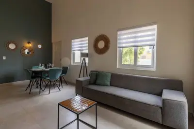 Image de apt. 3: Cozy 2 Br/ Apartment w/ Pool, Bbq & large garden \n\n