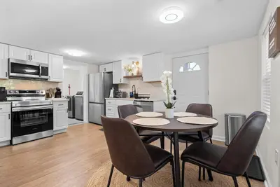 Image de Newly Renovated 2 Bedroom in Heart of Tariffville