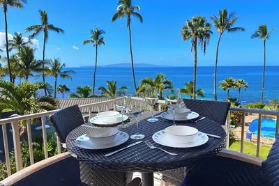 Image de Oceanfront & Full Ocean View Gem - 2br in Kihei
