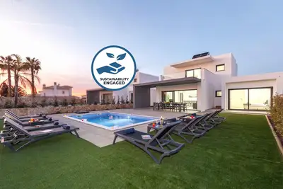 Image de Albufeira: Heatable Pool, Games & Bbq