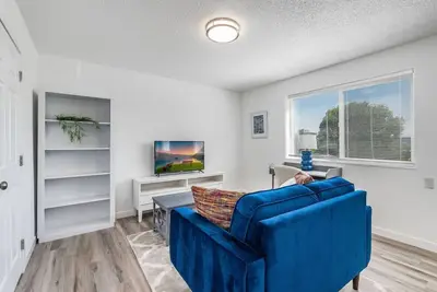 Image de Fresh 1br/1ba in Downtown Tacoma - 8