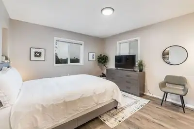 Image de Lovely Private Studio Freshly Renovated Downtown 7