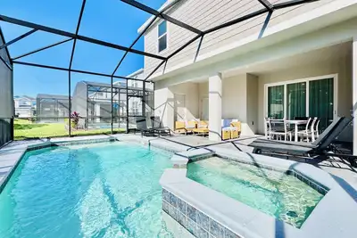 Image de Spacious 7br Clermont Retreat w/ 4 King Beds, Modern Comfort & Great Location
