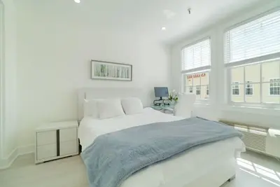 Image de Modern 2br Suite w/ 400Mbps WiFi