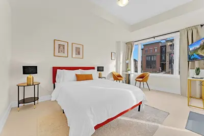 Image de Modern & Stylish Studio in Oakville!