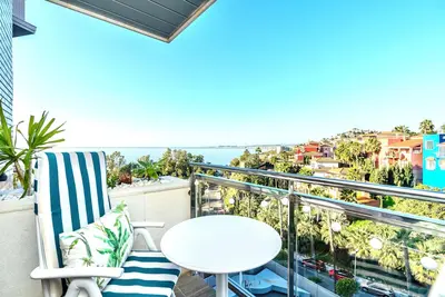 Image de Magnificent Beach Retreat Two Bedrooms Condo in Costa del Sol with Sea Views