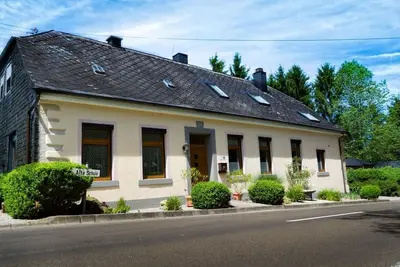Image de Haus Alte Schule - Holiday apartment \"Bergkristall\"