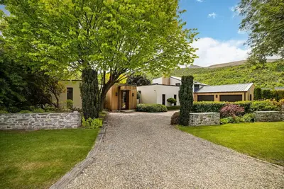 Image de Luxurious Central Arrowtown Home with Spa Pool