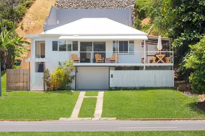 Image de Welcome to Keppel View, your ultimate beachside retreat!