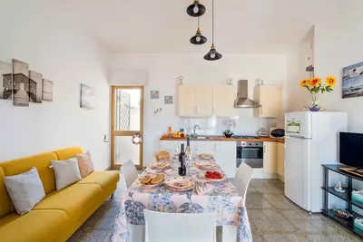 Image de Maison de vacances 'Summer Sunshine Private Villa' avec vue sur la mer, Wi-Fi et climatisation