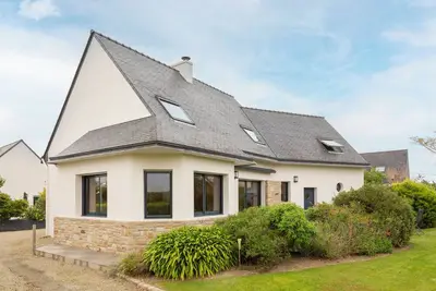 Maison de vacances 'Lumineuse 1km De La Plage' avec terrasse privée, jardin privé et Wi-Fi