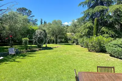 Image de Charmante villa 5p avec piscine Ă Roquefort