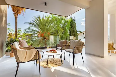 Image de Sanders Breeze - Superbe appartement de 2 chambres avec balcon