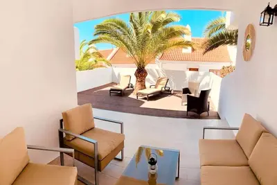 Image de Gold Sand, Huge Terrace, Fast Wi-Fi, Sat Tv