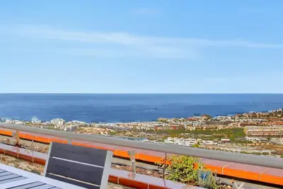 Image de The Penthouse, Fabulous Sunset, Heated Pool, Fiber
