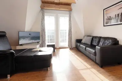 Image de Vacation apartment Sonnenschein Ii with balcony in the house Achter de Höf 7 on Fehmarn
