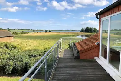 Image de Vacation home Meerkieker with balcony on Fehmarn