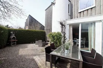 Image de Vacation home shell seeker with terrace in Schönberg-California