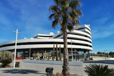 Image de Appartement T3 \/ Centre Port - Iconic
