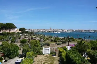 Image de Appartement T2 + mezzanine / ĂŽle des Marinas