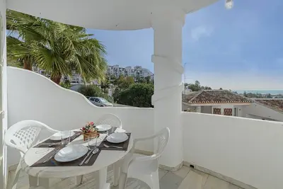 Image de Arte De Luz - Apartamento En Calahonda-chaparral