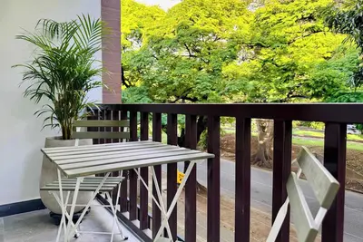 w* | Marvelous Loft w/ Fantastic Balcony  in Cali