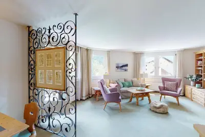 Image de Apartment Belvair 36 - Well-maintained 3. 5-Room Apartment with South Balcony