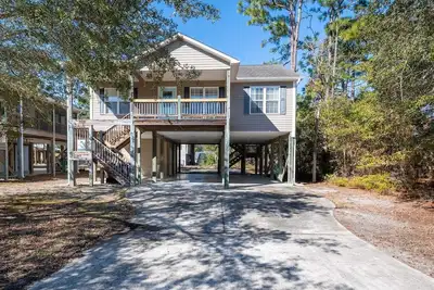 Image de Coastal Blessings- Dog Friendly on Oak Island