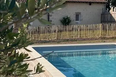 Image de Gîte 8 pers avec piscine partagée et wifi à Brantôme